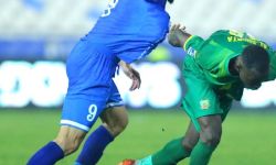 قمة الدوري.. القوة الجوية يواجه الشرطة لملاحقة الزوراء